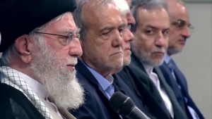 إيران تكشف حقيقة أنباء مقتل قادة عسكريين وسياسيين